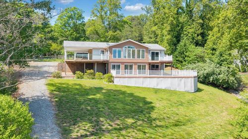 3222 Lakewood Forest Rd, Moneta, VA, 24121-2477 | Card Image