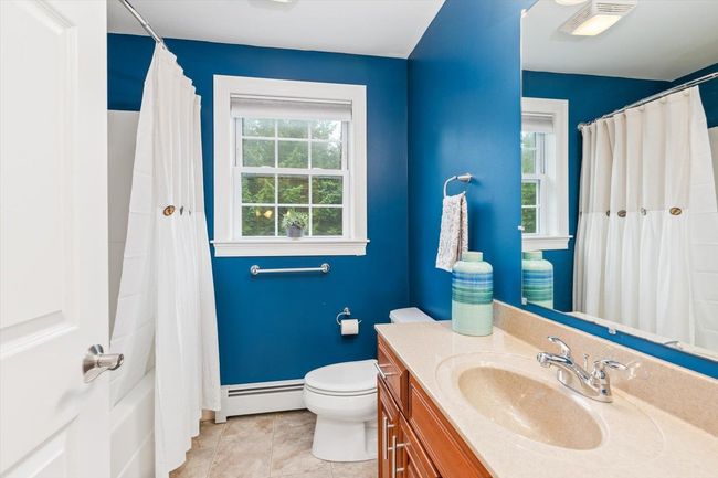 2nd Floor Full Bath | Image 31