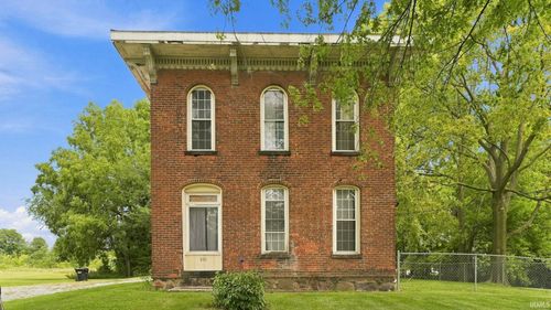 810 W Lincoln Street, Waterloo, IN, 46793 | Card Image