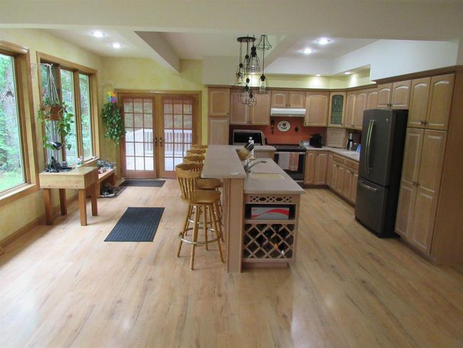 N2766 Stanley Lane, House other with 3 bedrooms, 4 bathrooms and null parking in PESHTIGO WI | Image 15