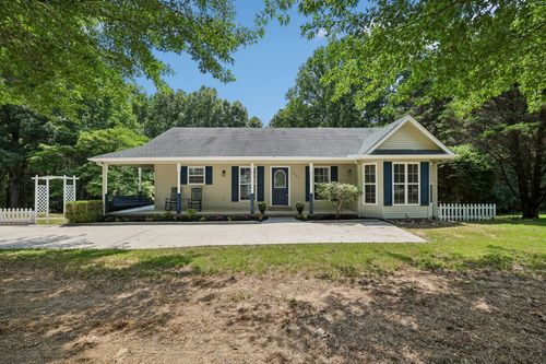 1682 Ridgeview Run, Lynchburg, TN, 37352-5952 | Card Image
