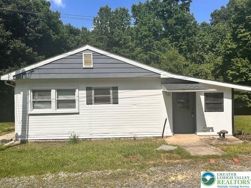 4831 Shimerville Rd, Emmaus, PA, 18049-4953 | Card Image