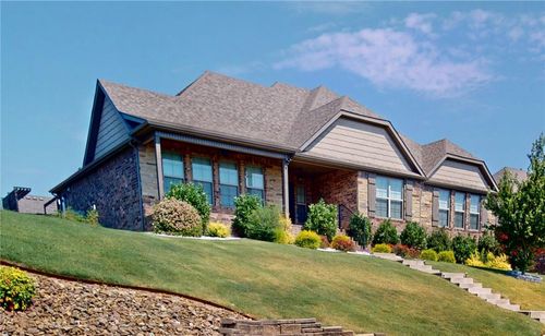 3103 Ne Doyle Dr, Bentonville, AR, 72712-9249 | Card Image