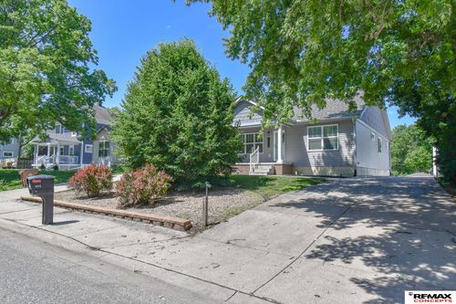 3313 S 40th St, Lincoln, NE, 68506-5611 | Card Image