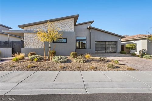 413 Highview Ridge Ave, Las Vegas, NV, 89138-6413 | Card Image