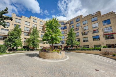 203 - 250 Sydenham St, Condo with 2 bedrooms, 2 bathrooms and 2 parking in London ON | Image 3