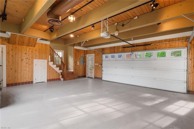 Detached Showcase Garage w/ Loft Suite | Image 47
