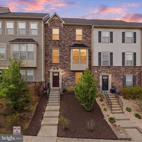 211 Freesia Ln, STAFFORD, VA, 22554-2532 | Card Image