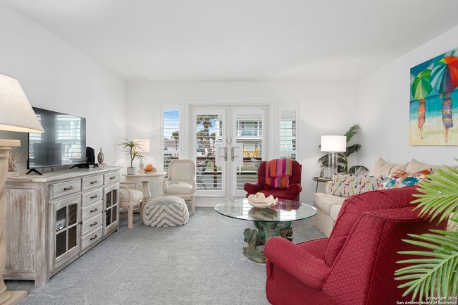 706 - 706 Lauderdale Dr, Condo with 2 bedrooms, 2 bathrooms and null parking in Rockport TX | Image 32