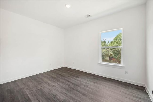 5608 Hollow Pines Dr, House other with 3 bedrooms, 4 bathrooms and 1 parking in Houston TX | Image 19