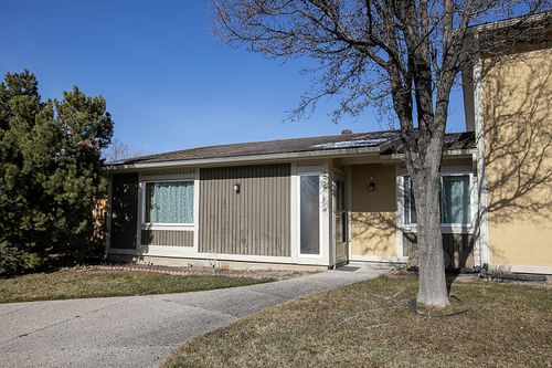 275 Peach Ln, Bountiful, UT, 84010-5053 | Card Image