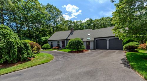 41 Holly Hill Ln, Cranston, RI, 02921-2105 | Card Image
