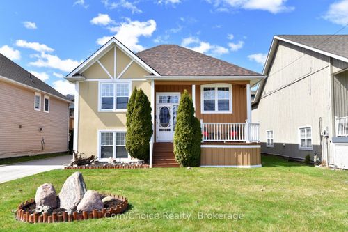 1060 Beach Boulevard, Hamilton, ON, L9H6Z4 | Card Image