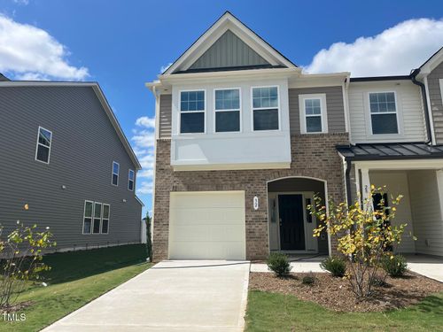 32 Hyacinth Ln, Angier, NC, 27501-6350 | Card Image