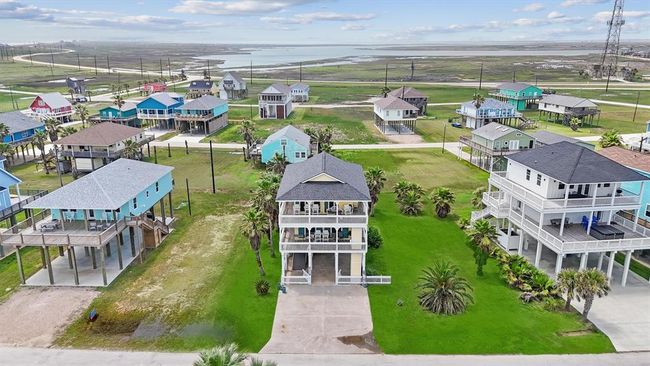 13027 Buccaneer Pkwy, House other with 3 bedrooms, 3 bathrooms and null parking in Freeport TX | Image 26