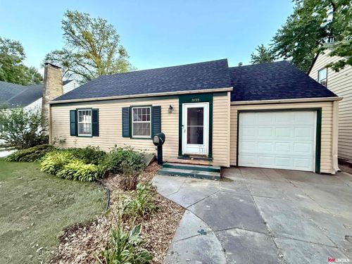 3733 C St, Lincoln, NE, 68510-3538 | Card Image