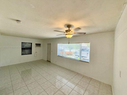 1061-1061 Ne 34th Ct, Oakland Park, FL, 33334-2825 | Card Image