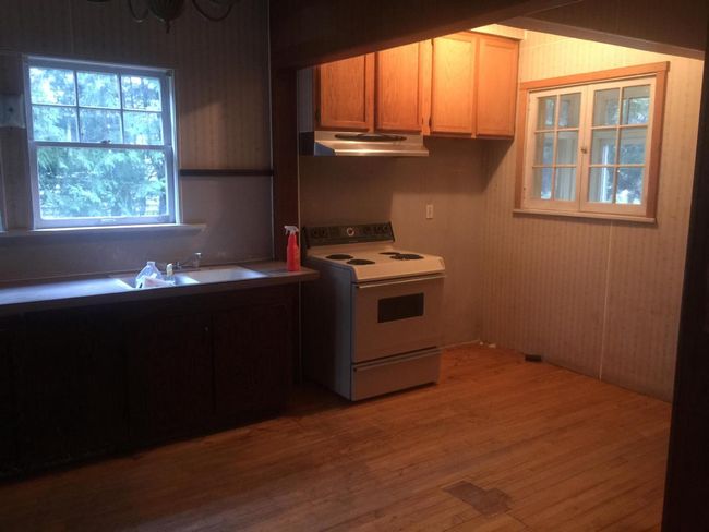 961 Main Street, House other with 3 bedrooms, 1 bathrooms and null parking in GRESHAM WI | Image 5