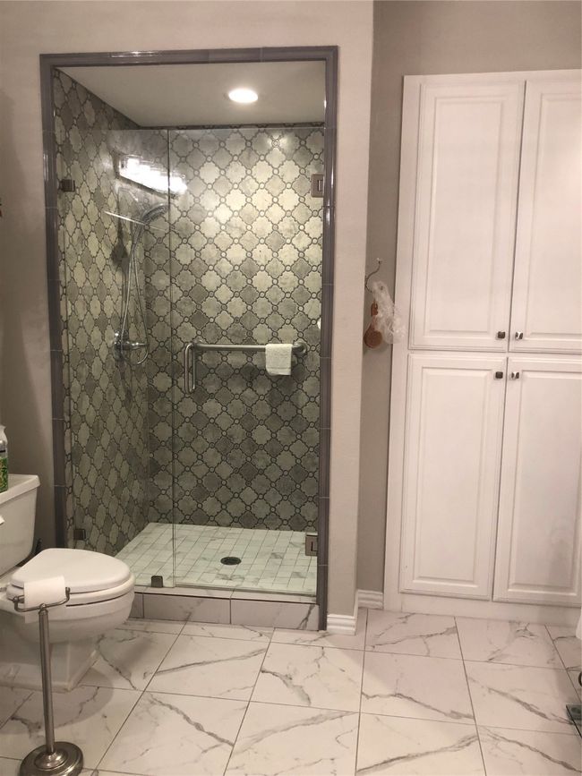 APT-235 - 5200 Keller Springs Rd, Condo with 2 bedrooms, 2 bathrooms and null parking in Dallas TX | Image 11