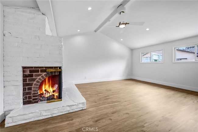 20738 Bryant St, House other with 1 bedrooms, 1 bathrooms and null parking in Winnetka CA | Image 4