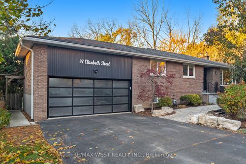 47 Elizabeth St, Bolton, ON, L7E1A3 | Card Image