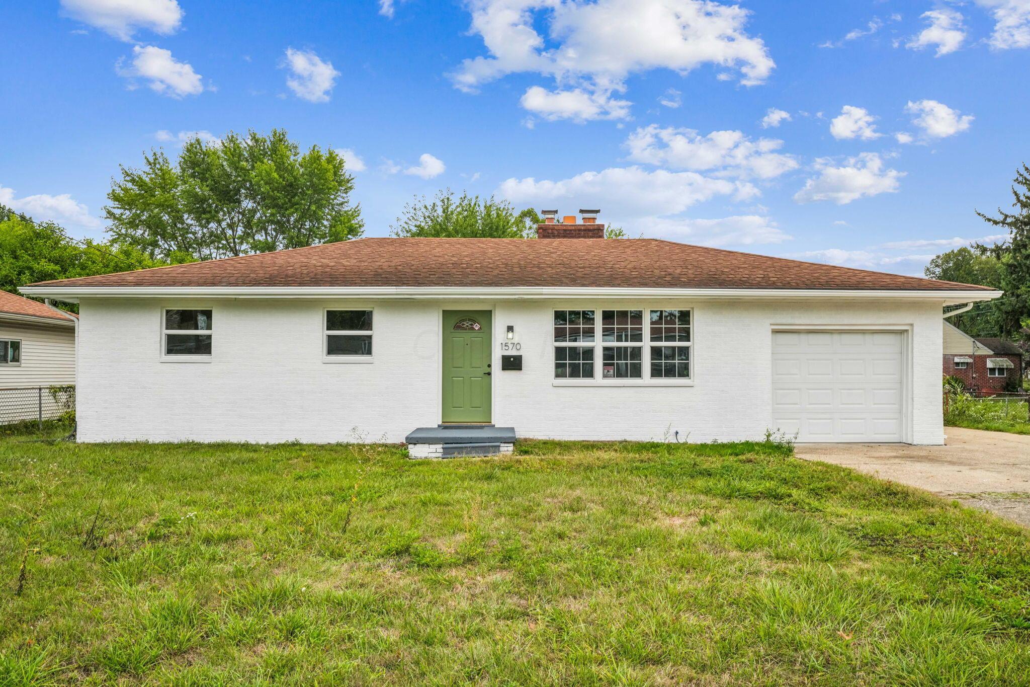 Fairwood Ave, Columbus, OH 43206