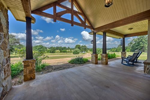 2019 Highway 159 E, Bellville, TX, 77418-5812 | Card Image