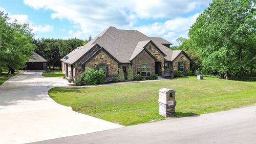 5001 Oak Mill Dr, Fort Worth, TX, 76135-9657 | Card Image