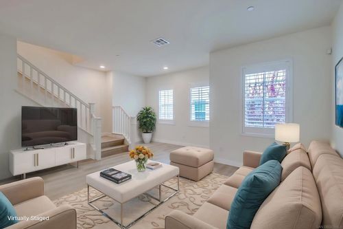 43-12962 Peppergrass Creek Gate, San Diego, CA, 92130-2929 | Card Image