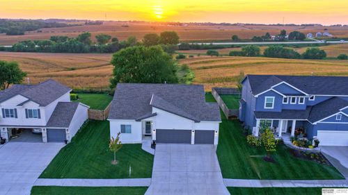 8008 S 200th St, Gretna, NE, 68028-4674 | Card Image