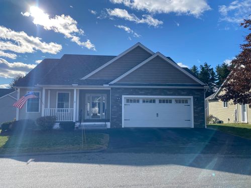 2 Benning St, Amherst, NH, 03031-3134 | Card Image