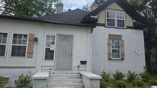 2901 Avenue C, BIRMINGHAM, AL, 35218-2428 | Card Image