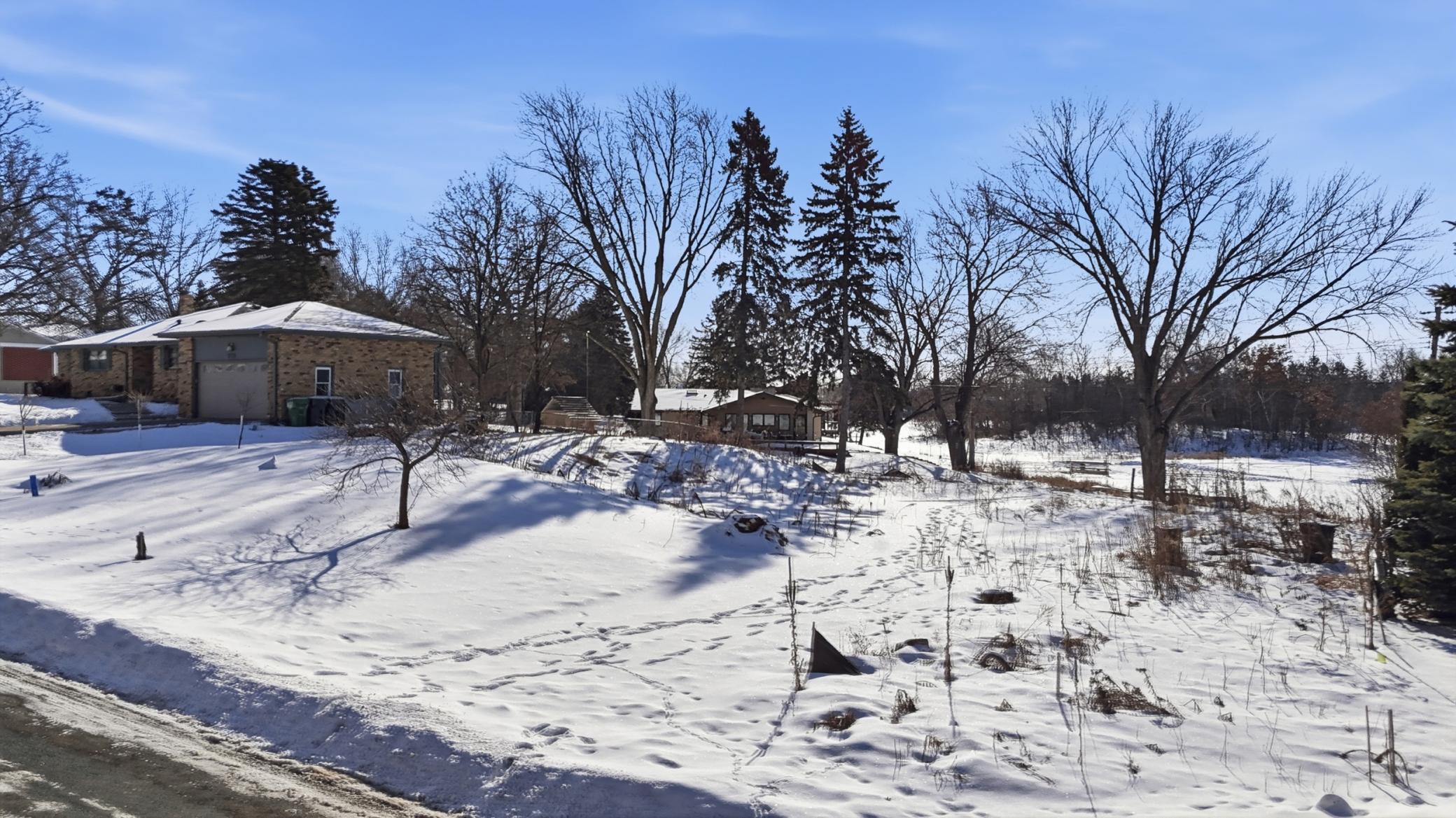 Land in Shoreview 3