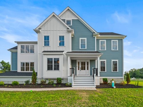 4 Weeping Willow Dr, Andover, MA, 01810 | Card Image