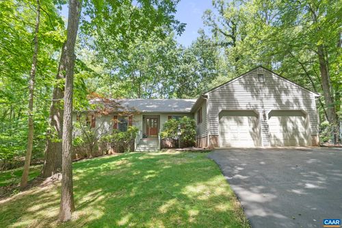2 Whippoorwill Ln, PALMYRA, VA, 22963-2248 | Card Image