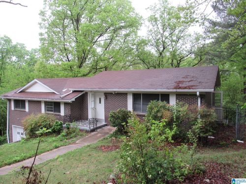 608 27th Ave Nw, CENTER POINT, AL, 35215-2216 | Card Image