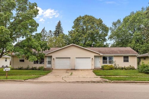 1217 Meadow Lane, NEENAH, WI, 54956 | Card Image