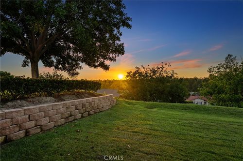 23701 Via Storni, Mission Viejo, CA, 92692-1520 | Card Image