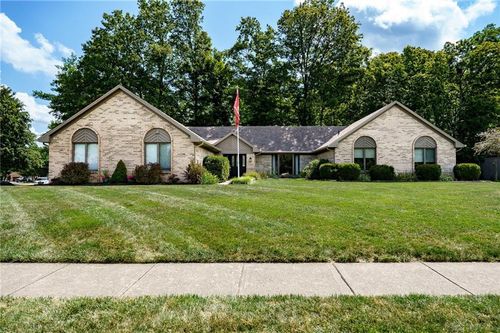 8737 Nicole Ln, Springboro, OH, 45066-9012 | Card Image