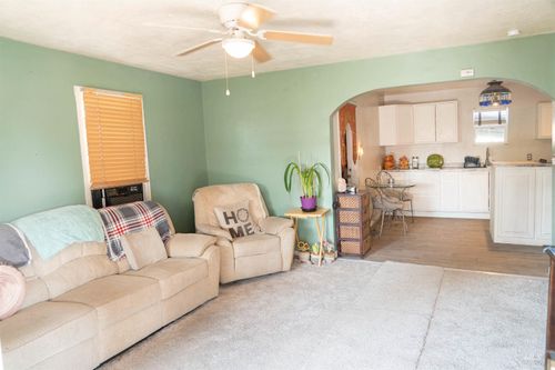224 S Fern St, Nampa, ID, 83686-5222 | Card Image