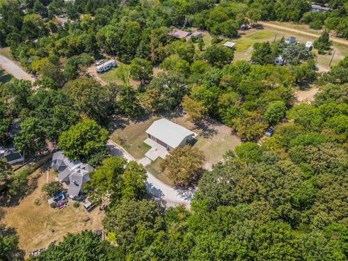 136 Whitaker Cir, Gordonville, TX, 76245-3173 | Card Image
