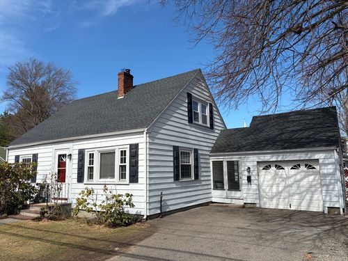 40 Beach St, Woburn, MA, 01801-3101 | Card Image