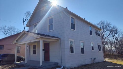 5107 E 26th St, Kansas City, MO, 64127-4709 | Card Image