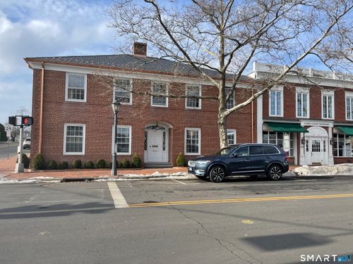 25 South Ave, New Canaan, CT, 06840-5411 | Card Image