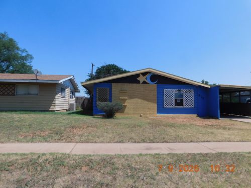 620 W 18th Street, Clovis, NM, 88101 | Card Image