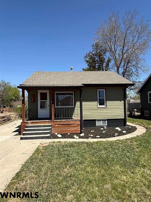 413 W 14th St, Scottsbluff, NE, 69361-3002 | Card Image