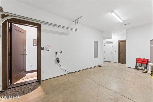 506 - 33 Beach Club Dr, Condo with 4 bedrooms, 4 bathrooms and 2 parking in Stateline NV | Image 24