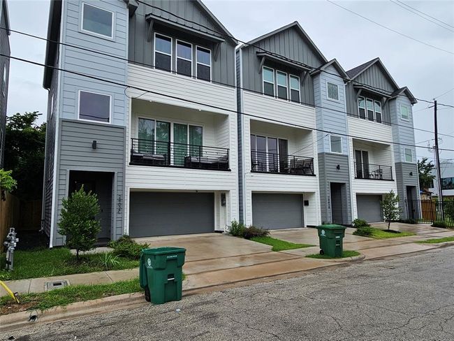 3022 Mcilhenny St, House other with 3 bedrooms, 2 bathrooms and null parking in Houston TX | Image 10