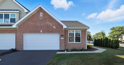 8408 Dawn Ln, Darien, IL, 60561-5538 | Card Image