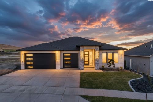 3021 Whitesage Ave, Richland, WA, 99352-5600 | Card Image